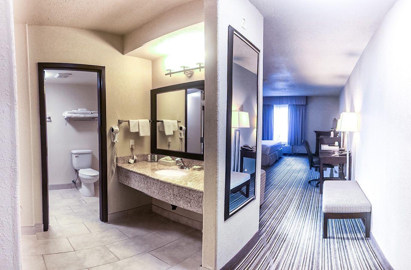 Quality & Hotel Yorkton